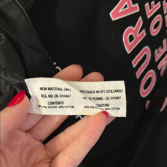 The Body Shop Black Tote with Pink Quote - Picture 4 of 7